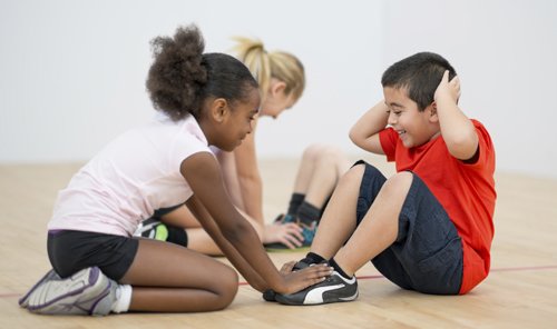 kids doing sit ups