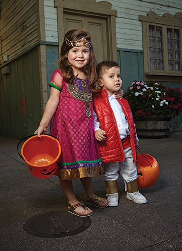 Jazmine Jazzy Murrietta and Miles Camarillo dressed up as Princess Jasmine and Aladdin