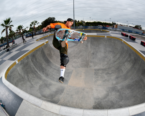 Best Skatepark-Vans Off the Wall Skatepark-Photo by (Cred Anthony Acosta)
