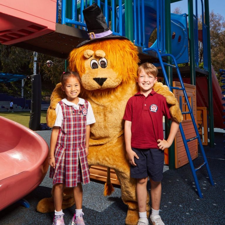 Stratford School 768x768